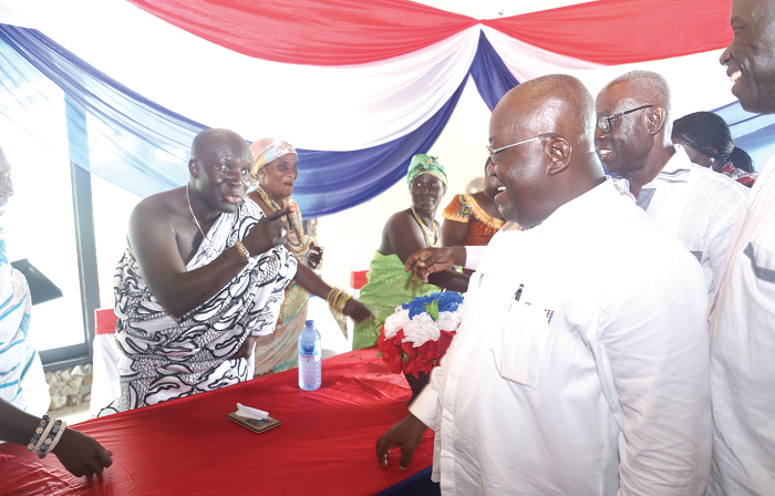 Awulae Ati Brukusu, Vice-President of the National House of Chiefs, in hearty chat with Nana Akufo-Addo. Picture: Samuel Tei Adano Awulae Ati Brukusu, Vice-President of the National House of Chiefs, in hearty chat with Nana Akufo-Addo. Picture: Samuel Tei Adano